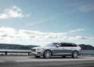 2017 Volvo V90 – Sophisticated and Practical