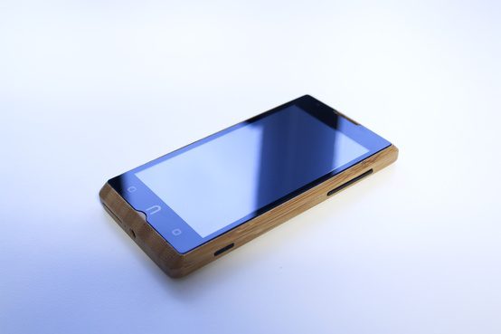 Adzero Bamboo Smartphone