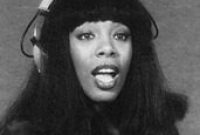 Donna Summer, 63, Disco Queen, Dies
