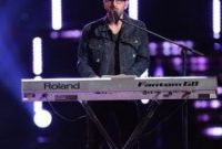 The Voice Top 8 Perform: Will Champlin Steals The Show