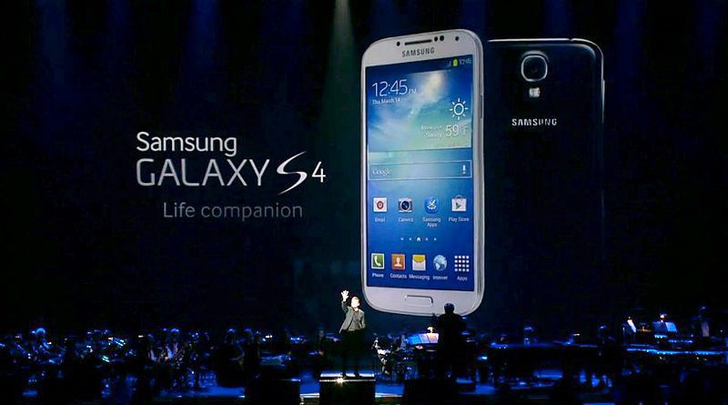 AT&T and T-Mobile Galaxy S4 sign up pages